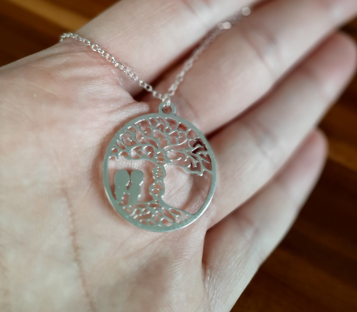 Kette Baum Lebensbaum Kinder Freundschaft Liebe Anhänger Farbe nach Wahl