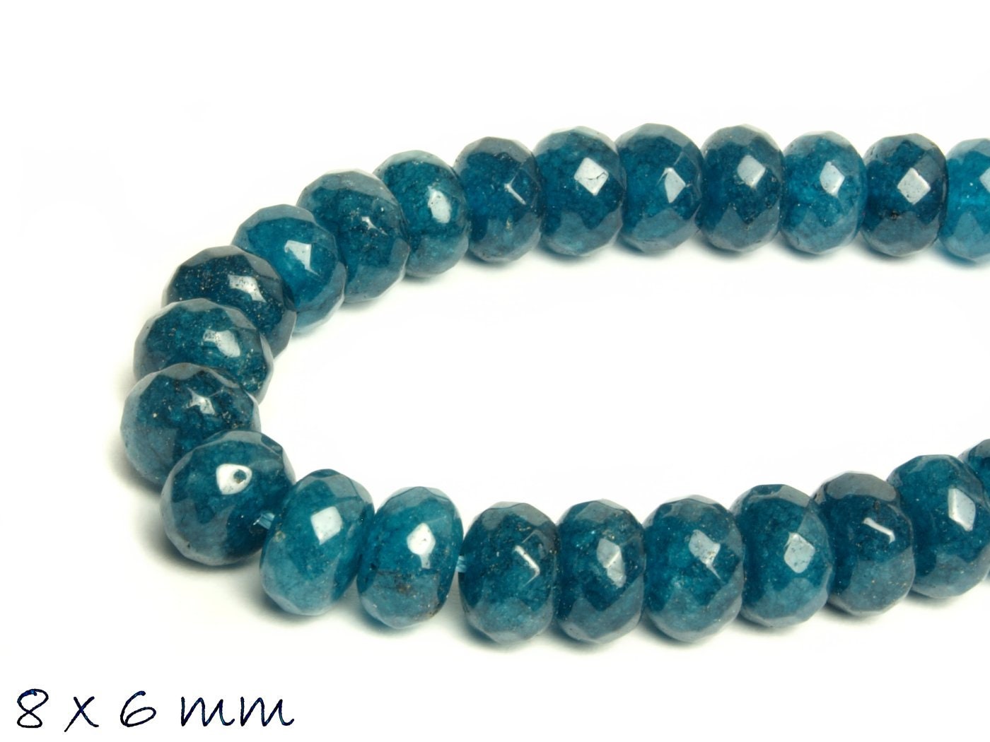 10 Stück facettierte Jade Perlen oval 8 x 6 mm türkis-blau