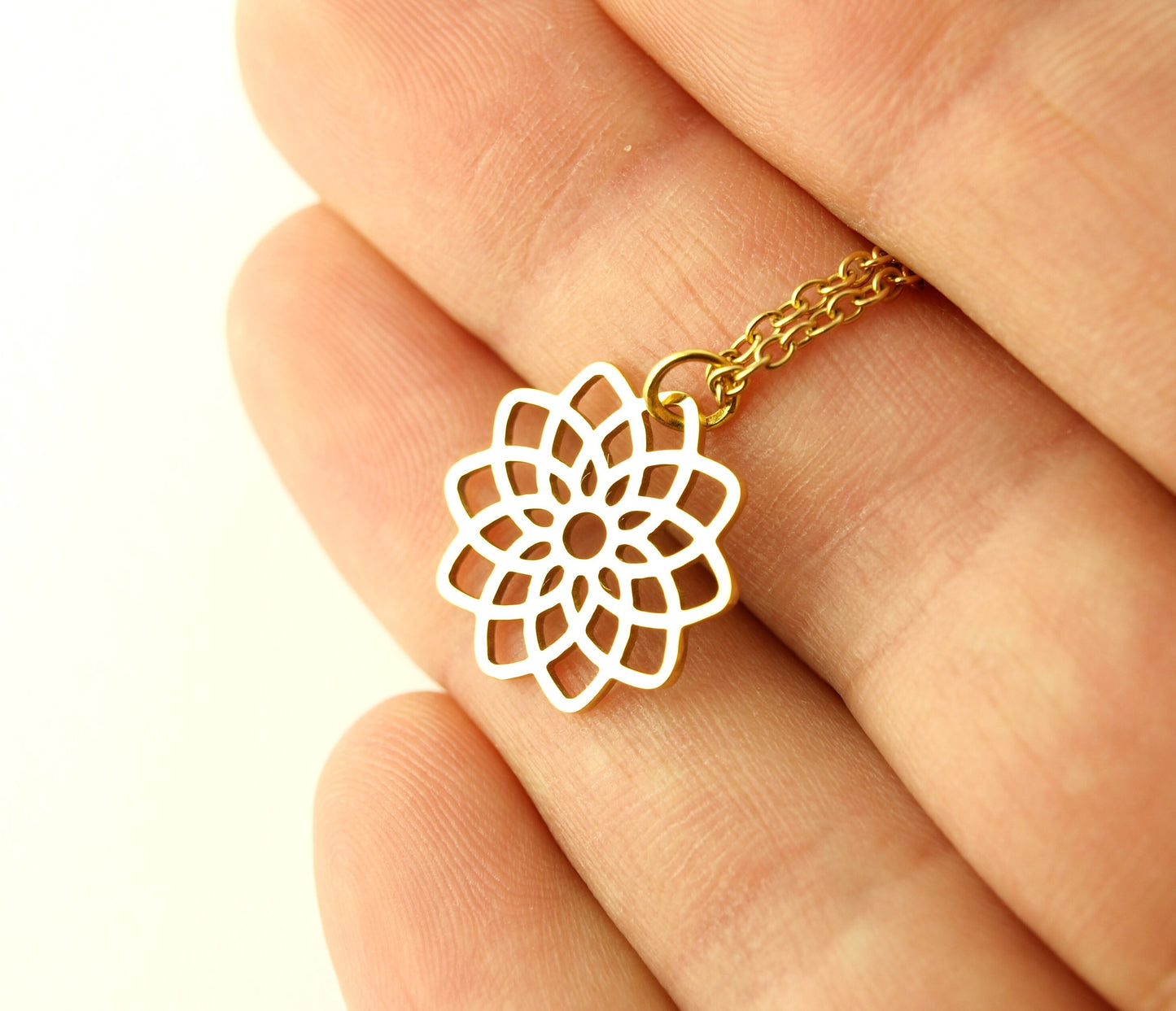 Kette Blume des Lebens Anhänger Edelstahl golden Blüte