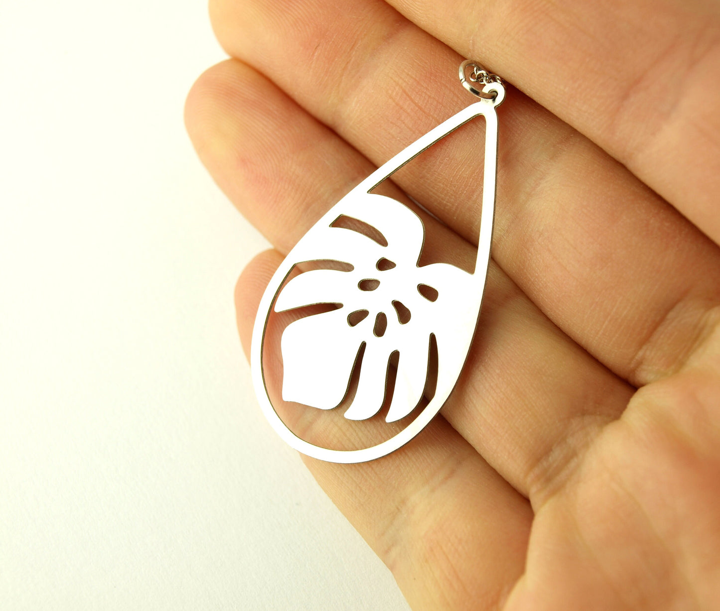 Kette Edelstahl Monstera Palme Blatt Tropfen geometrisch Anhänger silbern