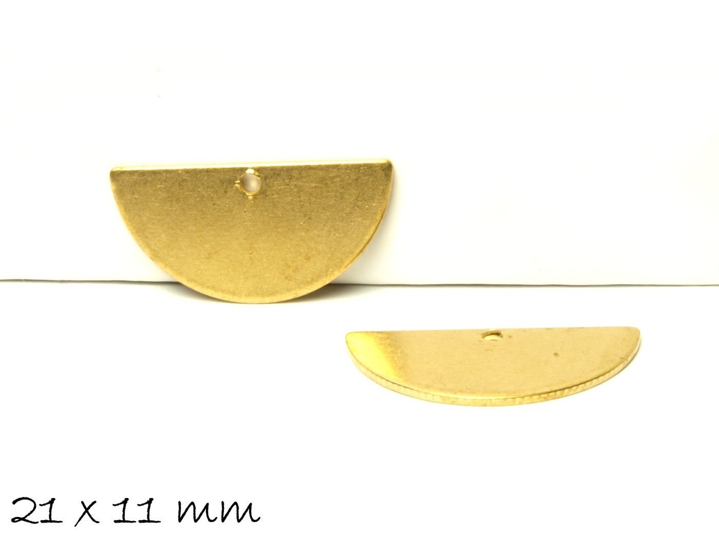 4 Stück Anhänger Stempel Halbe Scheibe gold 21 x 11 mm