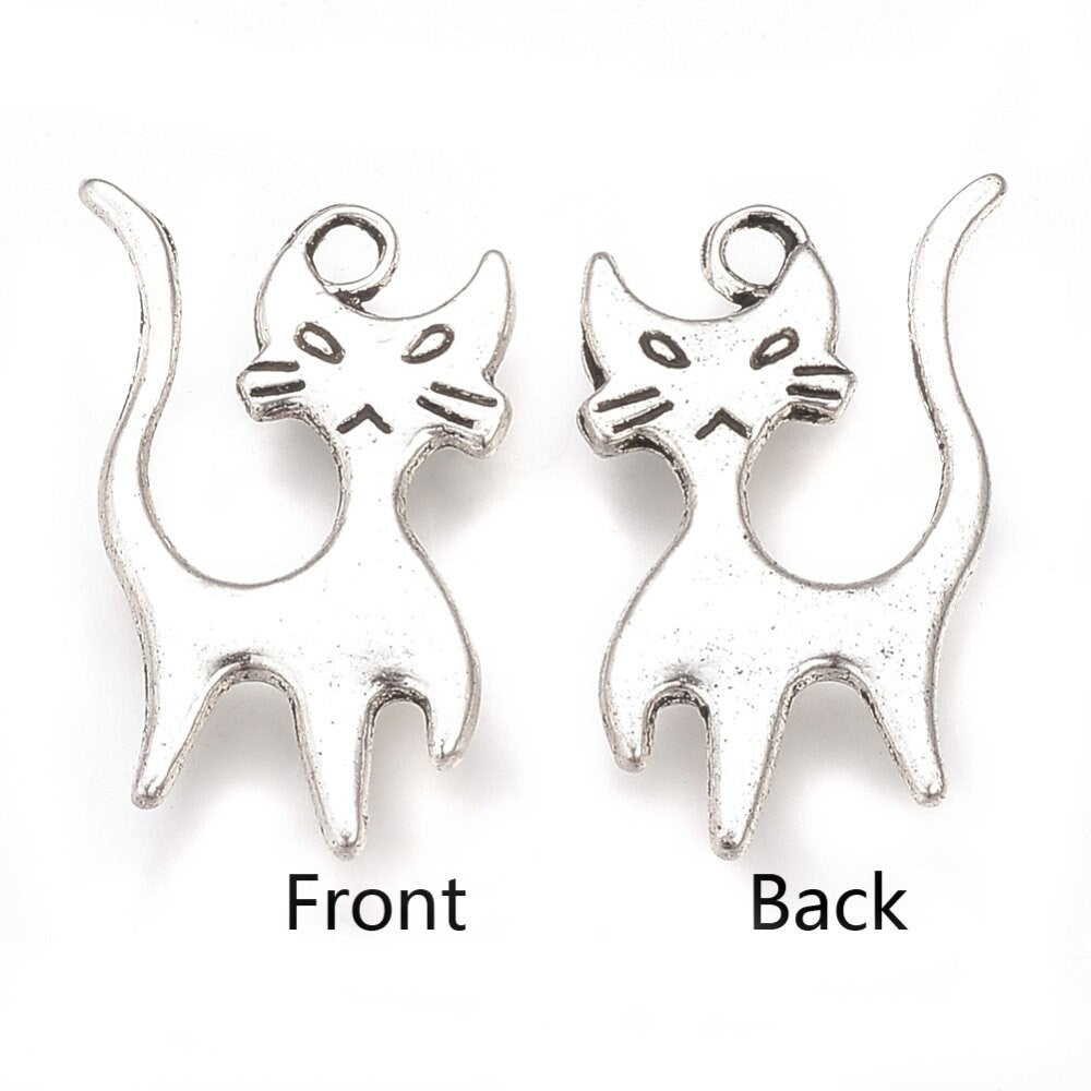 2 Stück Anhänger Katze in altsilber, 22 x 13 mm