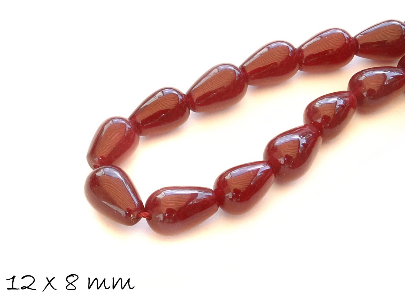 6 Stück natürliche Jadeperlen, Tropfen, 12 x 8 mm, rot, grün, blau
