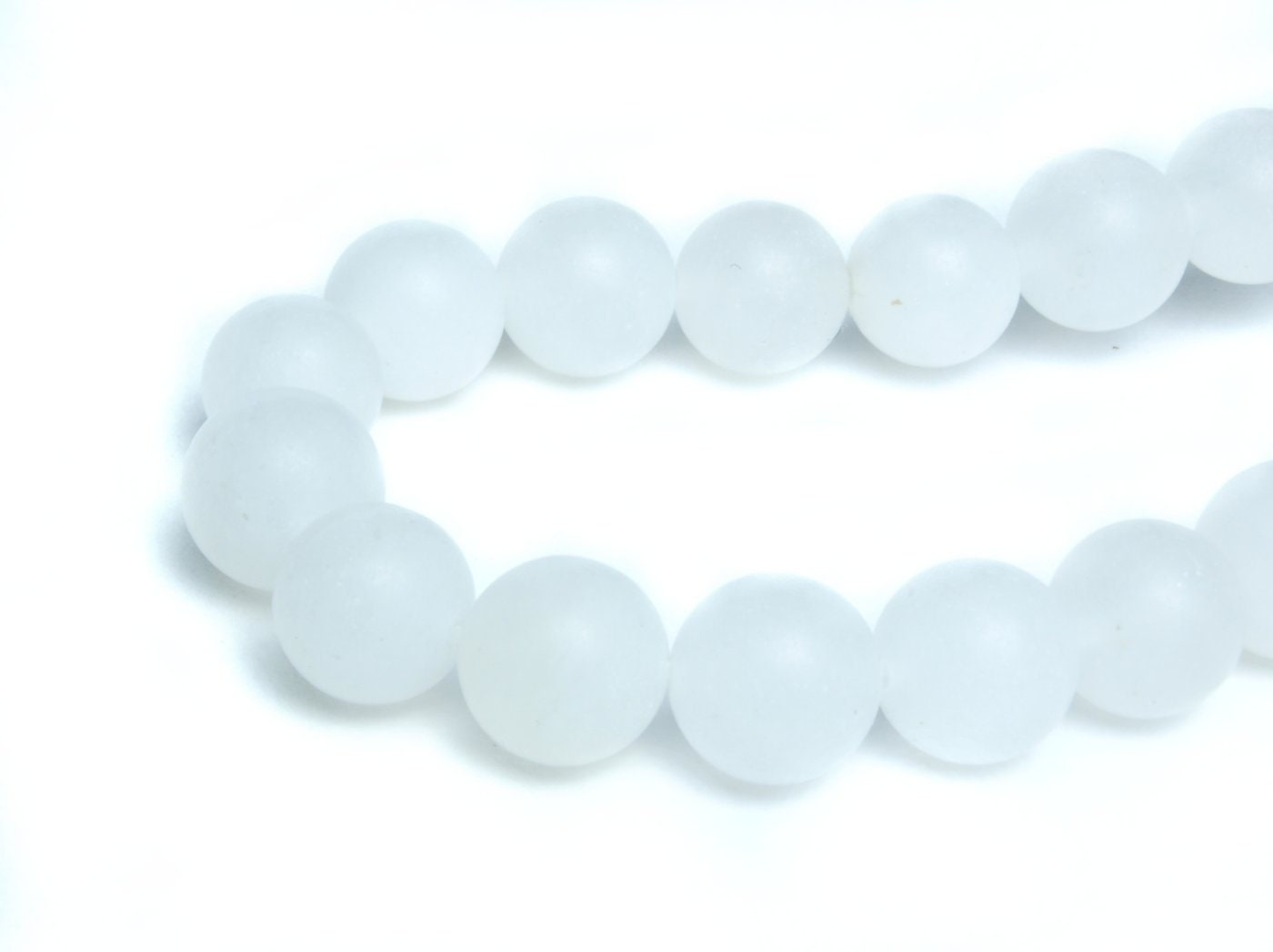10 Stück gefrostete Malay Jadeperlen, Ø 10 mm, verschiedene Farben 1