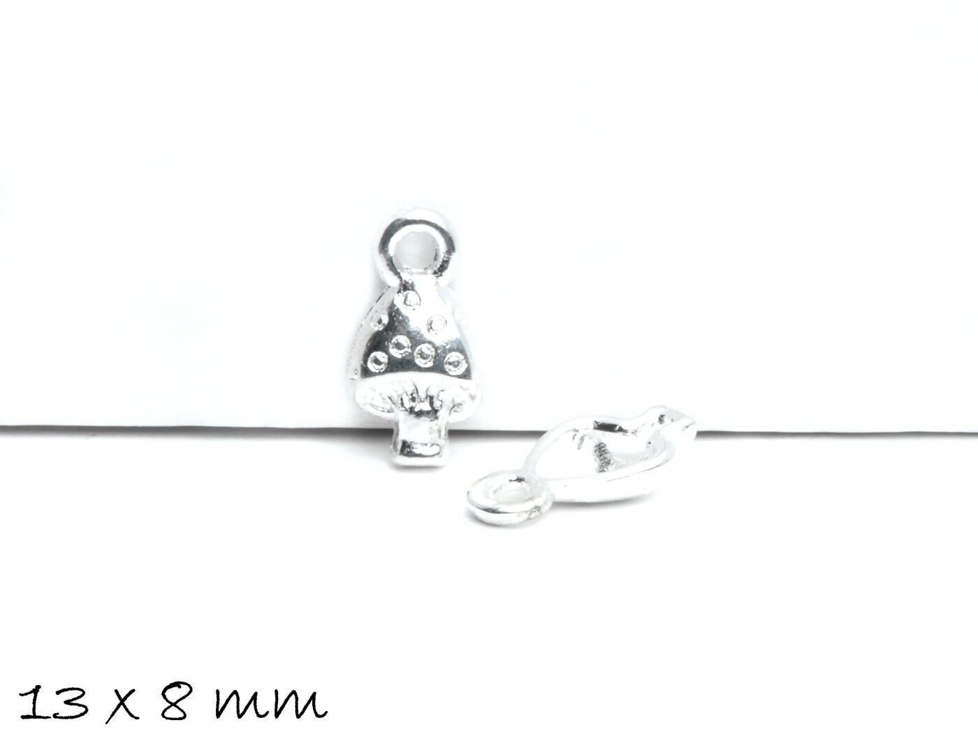 6 Stück Anhänger Pilz in silber, 13 x 8 mm