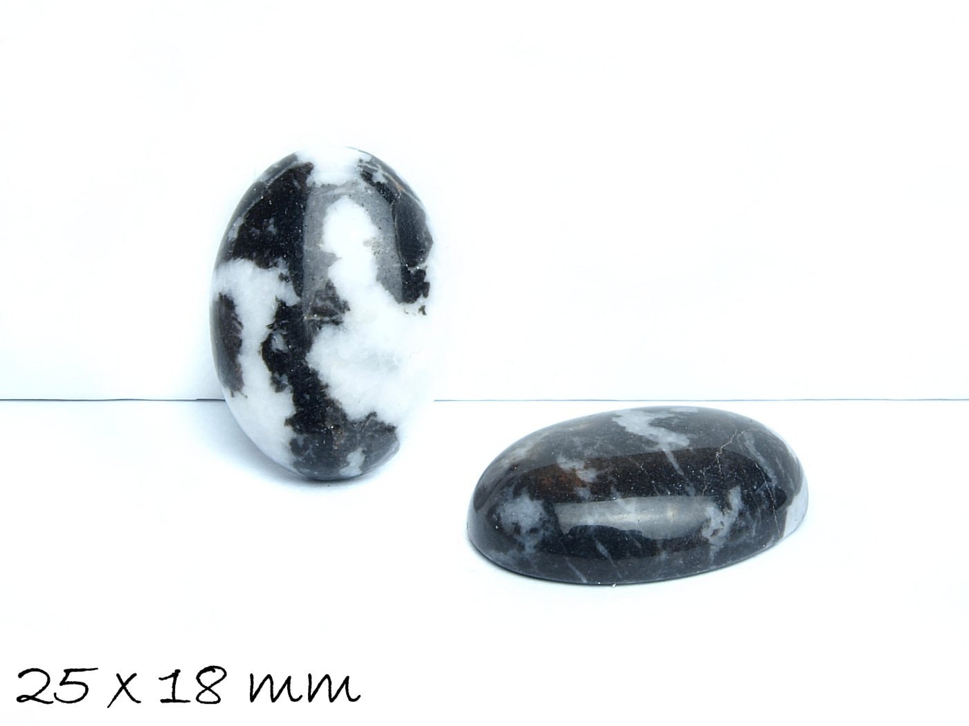 1 Stück ovaler Edelstein-Cabochon, Zebra Jaspis, 25 x 18 mm