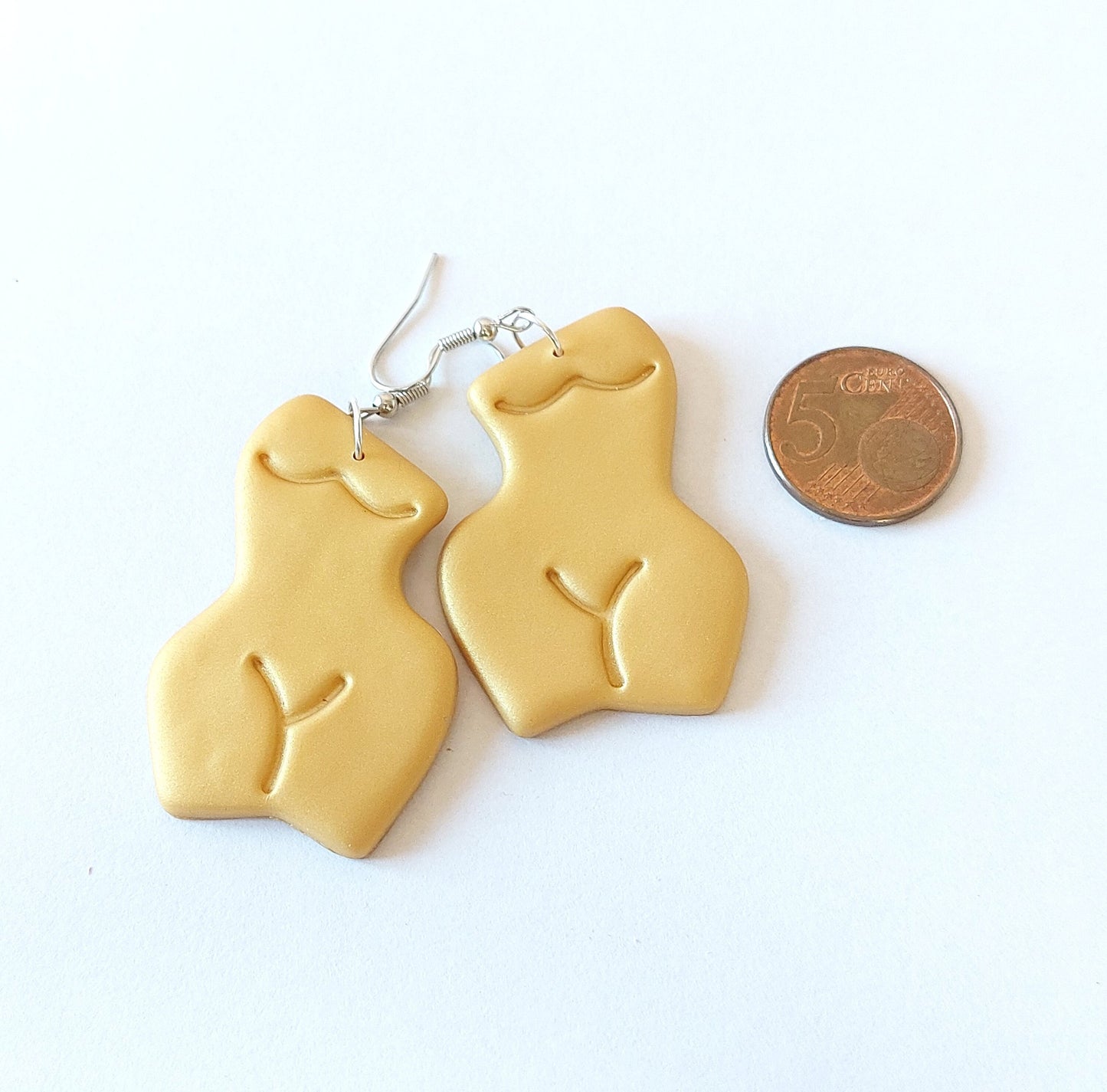 Statement Ohrringe Polymer Clay Frau Körper Venus gold silber Frauenkörper Weiblichkeit