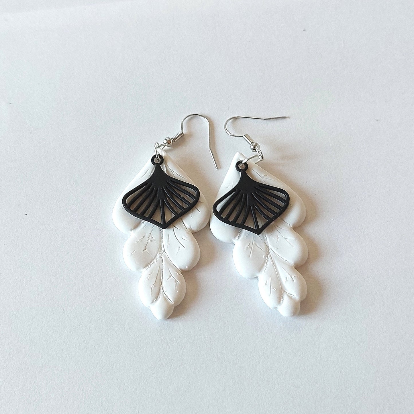 Große Statement Ohrringe Polymer Clay geometrisch weiß blau schwarz nach Wahl