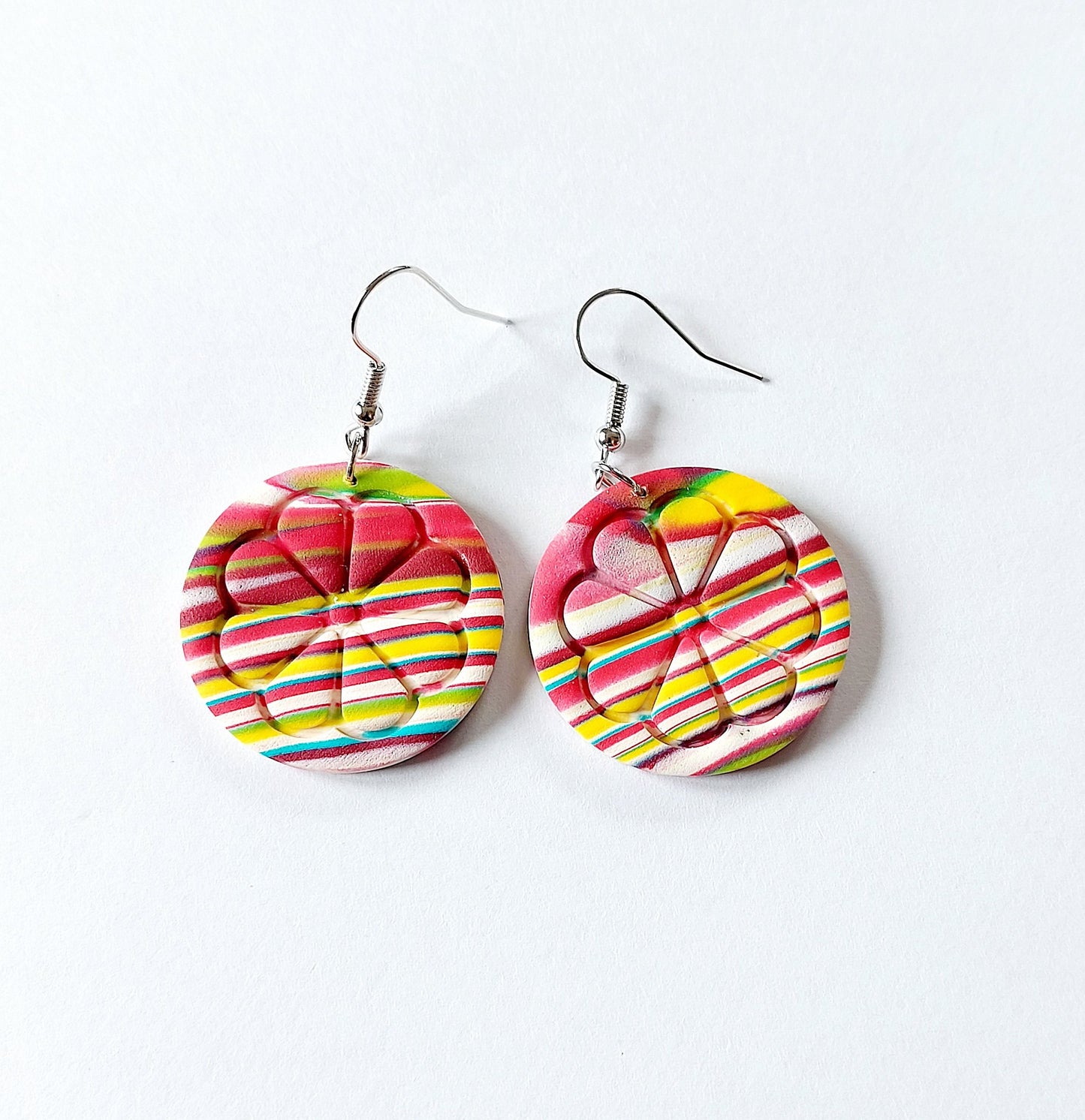 Statement Ohrringe Polymer Clay geometrisch weiß farbig bunt Punkte Creolen nach Wahl