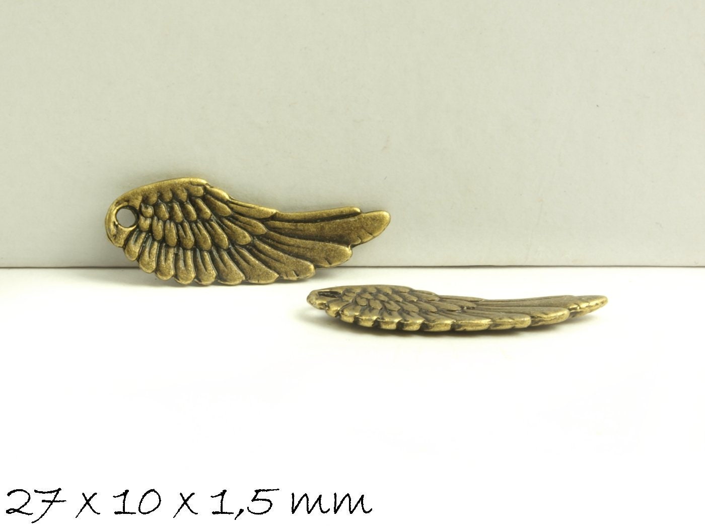 4 Stück Anhänger Flügel Engel bronze vintage