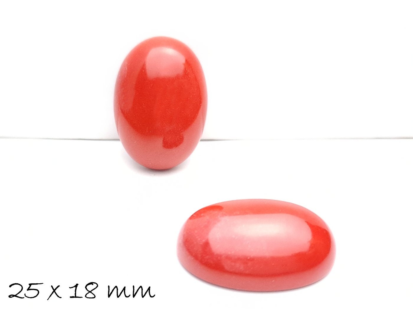 1 Stück Edelstein Cabochon, synthetische Koralle , Ø 25 x 18 mm