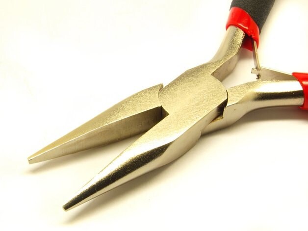 1 Stück Spitzzange (Flachzange) Schmuckzange flach