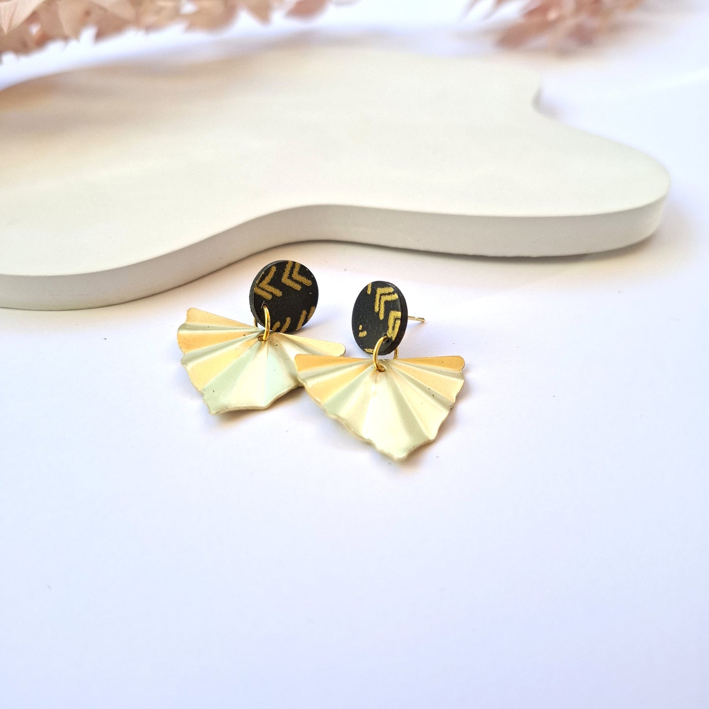 Statement Ohrringe Polymer Clay retro Muster schwarz gold