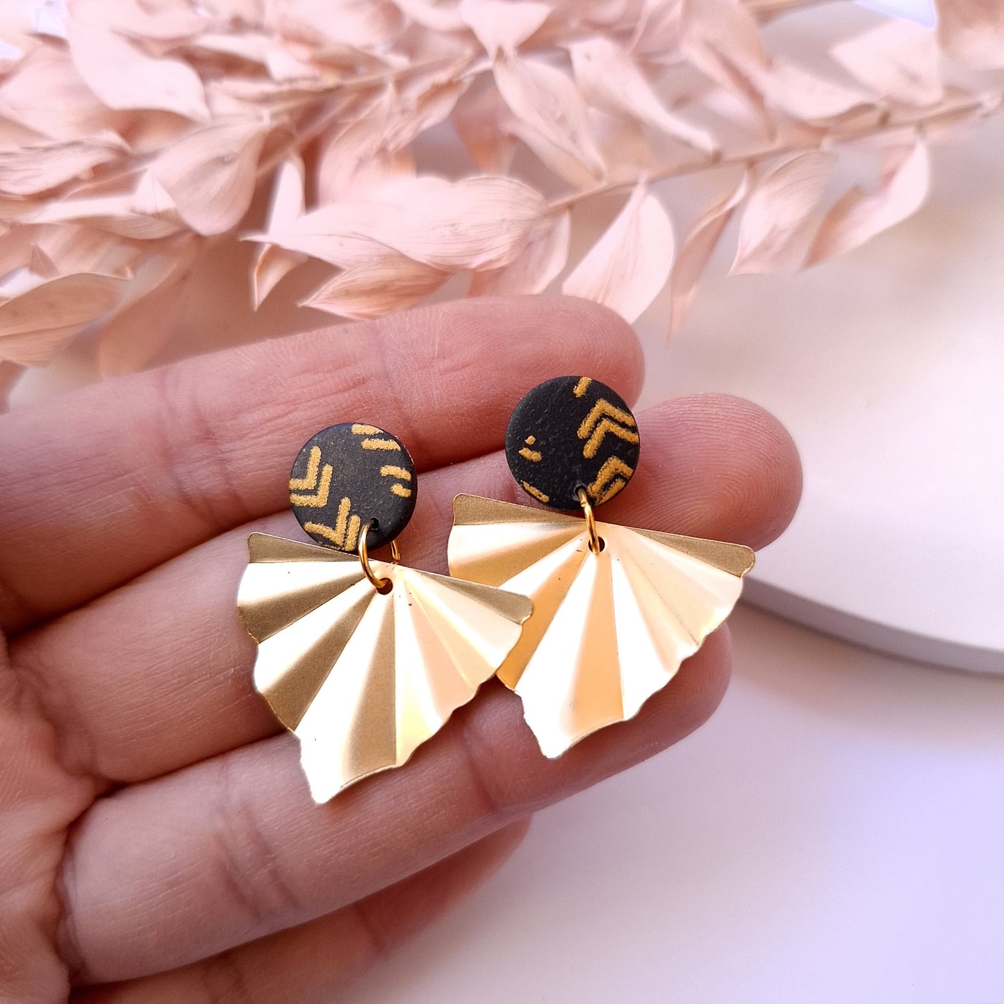 Statement Ohrringe Polymer Clay retro Muster schwarz gold