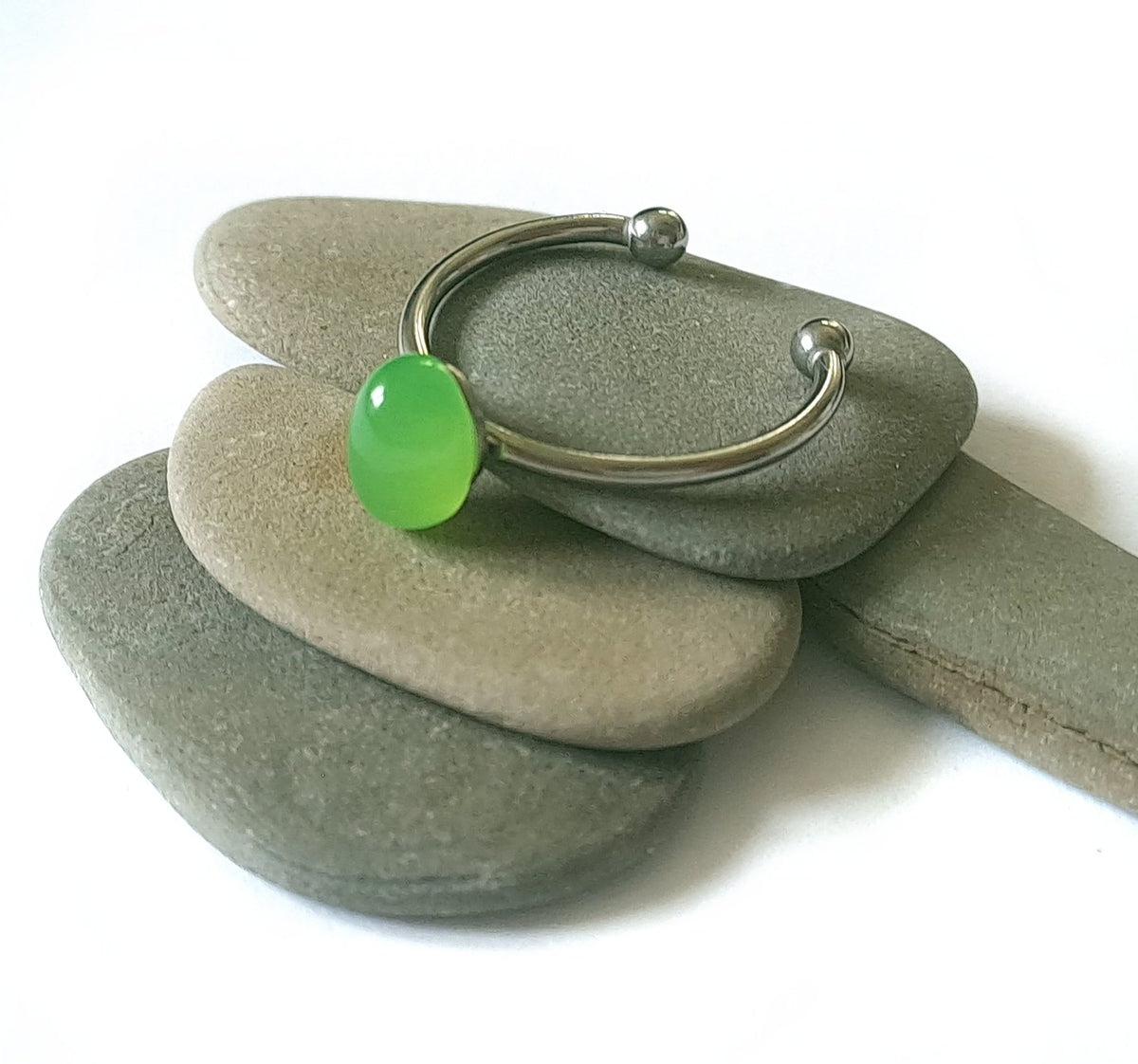 Jade Ring verstellbar aus Edelstahl | Grüne Jade Edelstein