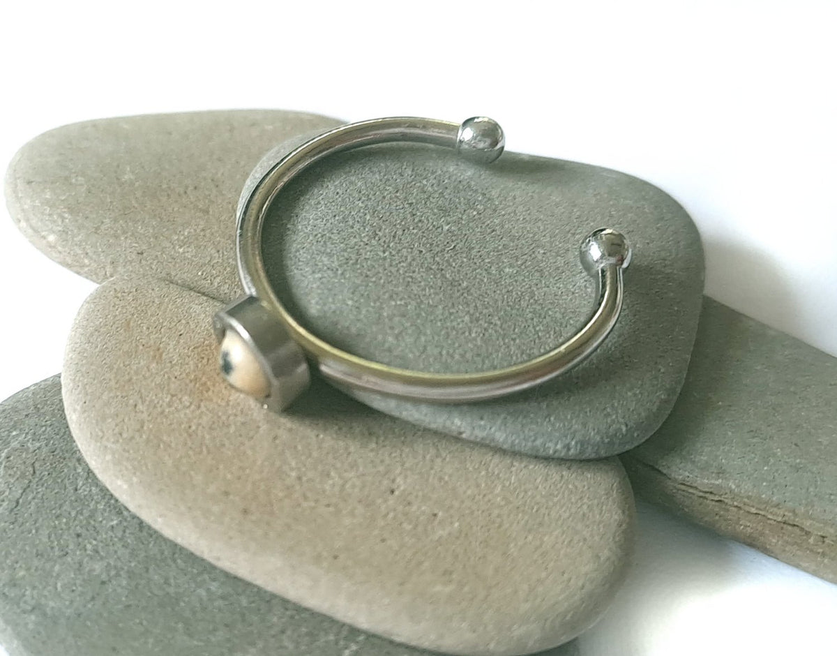 Dalmatiner Jaspis Ring verstellbar aus Edelstahl (4 mm)