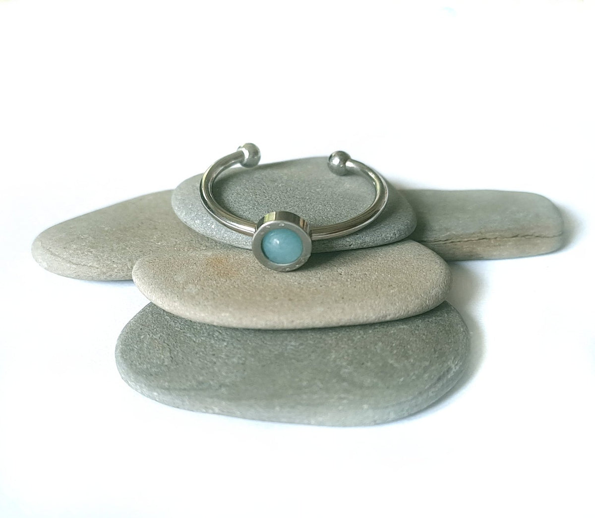 Blaue Jade Ring verstellbar aus Edelstahl (4 mm) | Blau