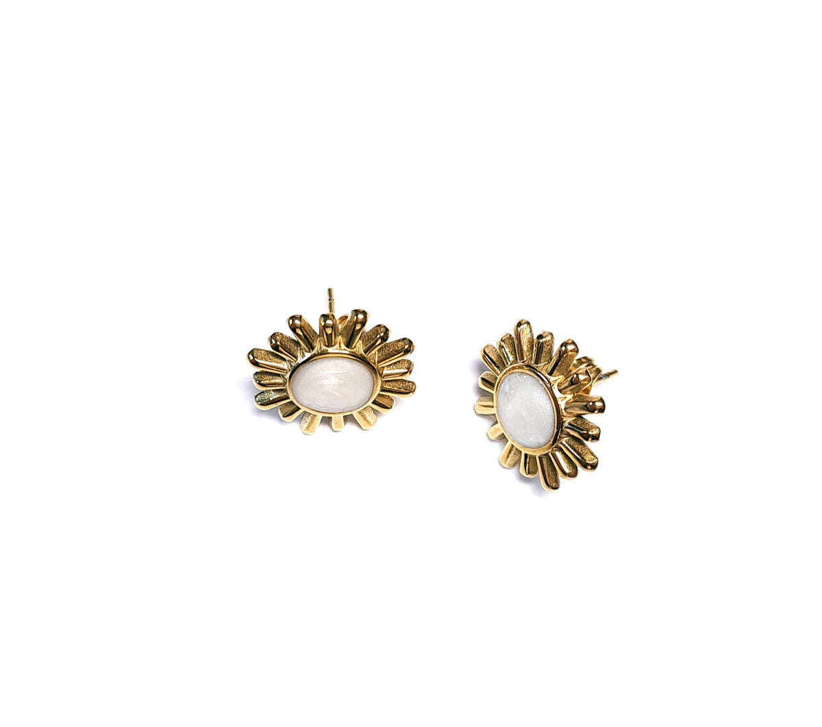 Ohrstecker Sonne Gold Edelstahl – mit weißer Emaille Ø 12 mm