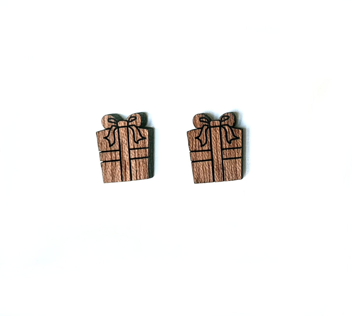 Ohrstecker Holz & Edelstahl – Geschenkpaket / Päckchen (12mm)