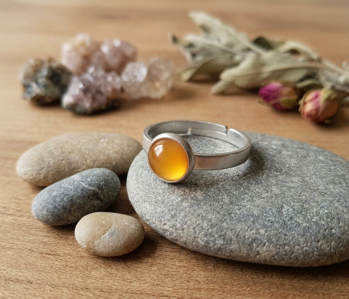 Gelber Achat Ring verstellbar aus Edelstahl (6 mm) | Gelb