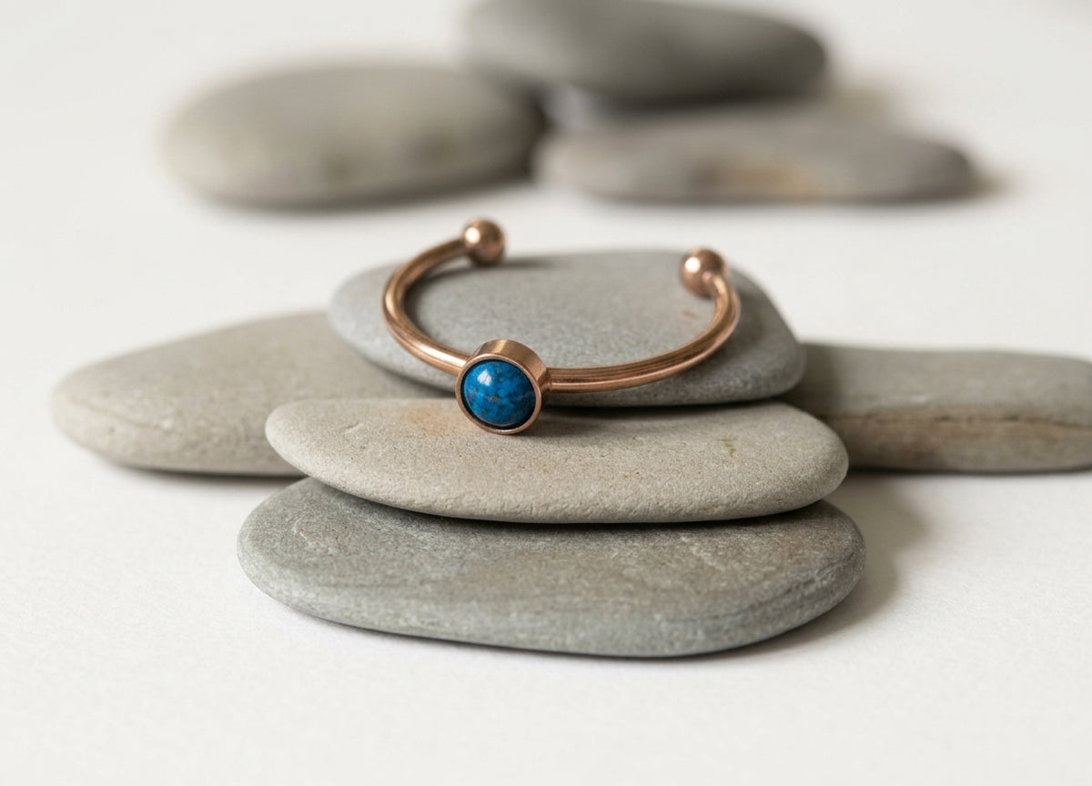 Offener Edelstahl-Ring verstellbar mit blauem Ripple-Stein (4mm)
