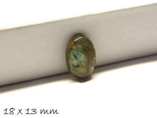 2 Stück Edelstein Cabochons, Labradorit, 18 x 13 mm