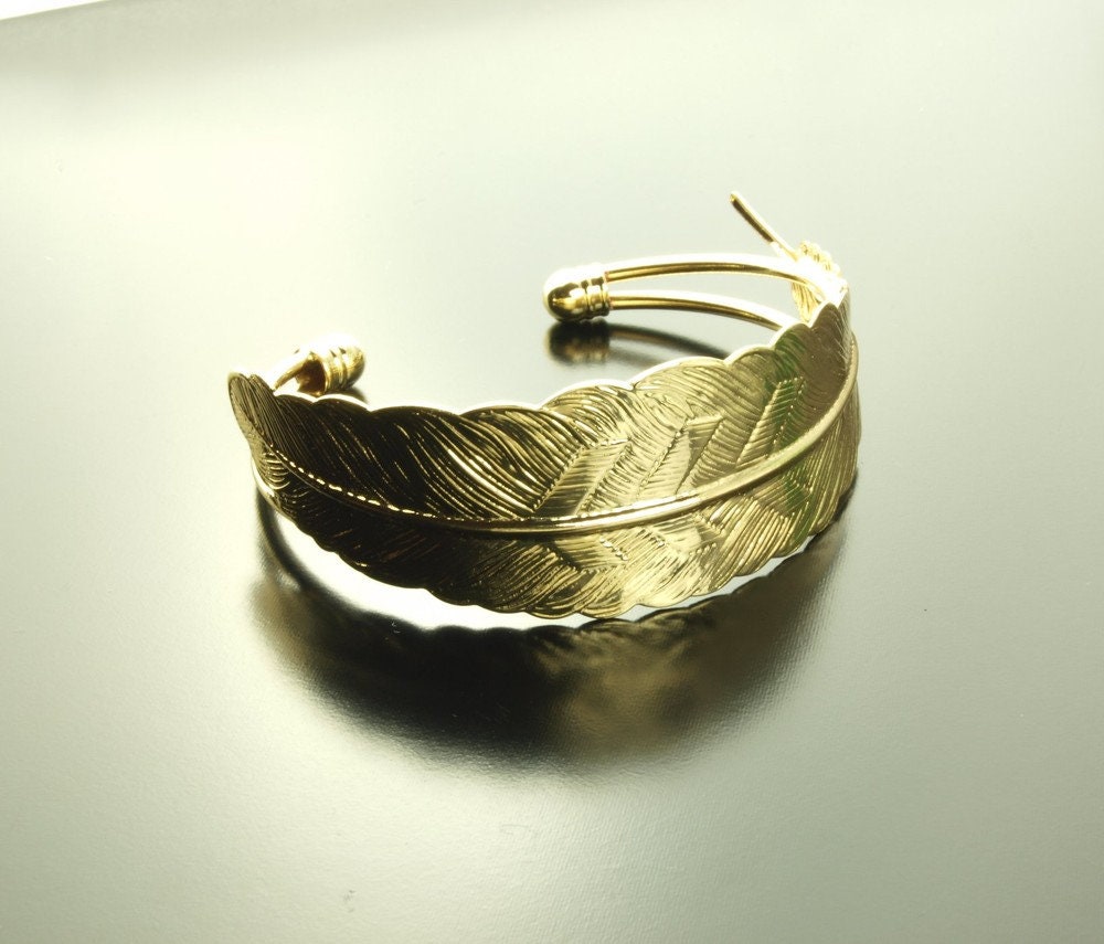 Armreifen Feder golden Armband Vogel