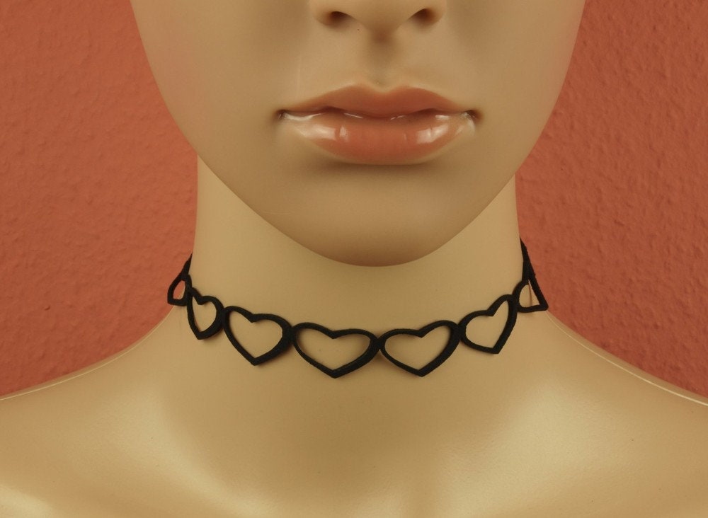 Choker Halskette Samt Herzen Gothic schwarz