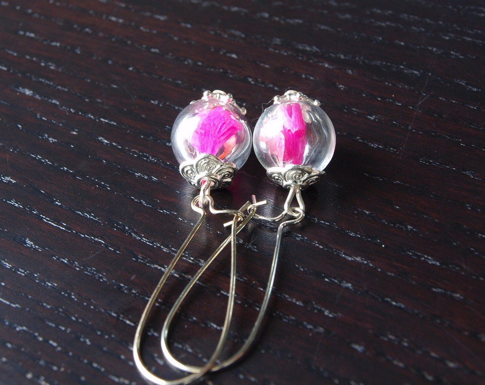 Echte getrocknete Blüten Ohrringe Perle rosa #1