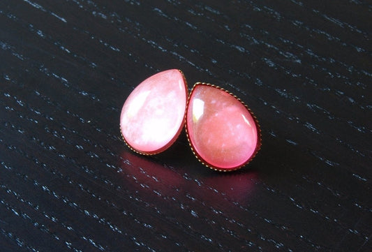 Ohrstecker Cabochon bronze rosa Pastell Tropfen