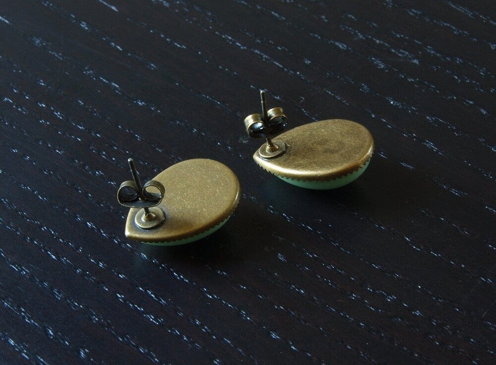 Ohrstecker Cabochon bronze rosa Pastell Tropfen