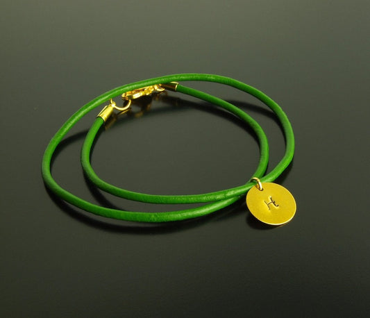 Leder Armband Buchstabe Gravur Stempeln grün gold