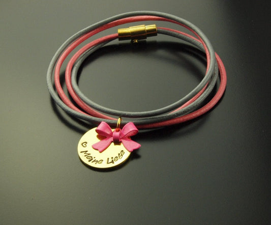 Leder Armband Buchstabe Text Gravur rosa grau gold