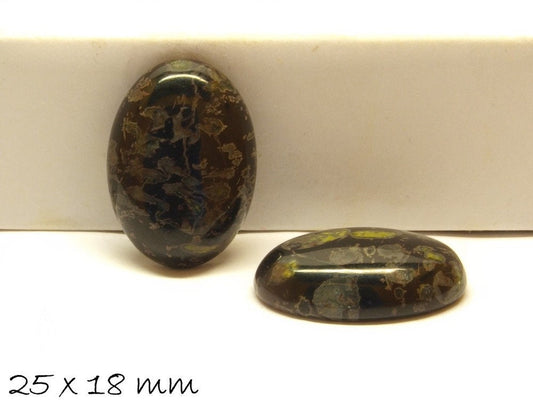 1 Stück ovaler Edelstein-Cabochon, Jade, 25 x 18 mm