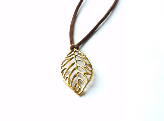 Kette Anhänger Blatt golden Wildlederimitat #1