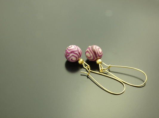 Ohrringe Fimo Perle Ohrhänger braun pink weiß gold