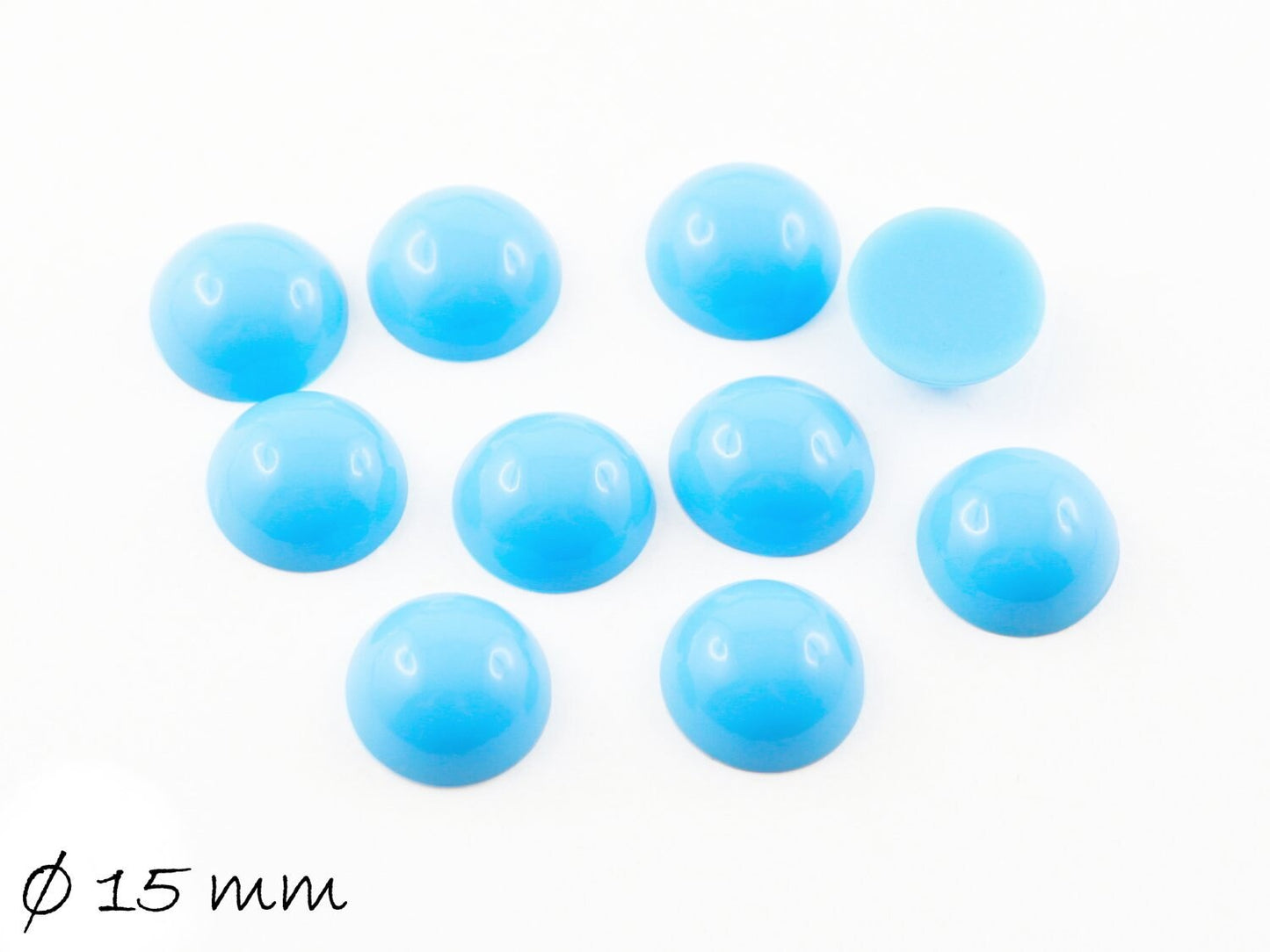 10 runde Resin Cabochons, hellblau, Ø 15 mm