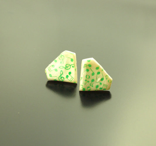 Ohrstecker Diamant Muster Musik Noten Notenschlüssel weiß grün Polymer Clay Fimo Ohrringe Stecker