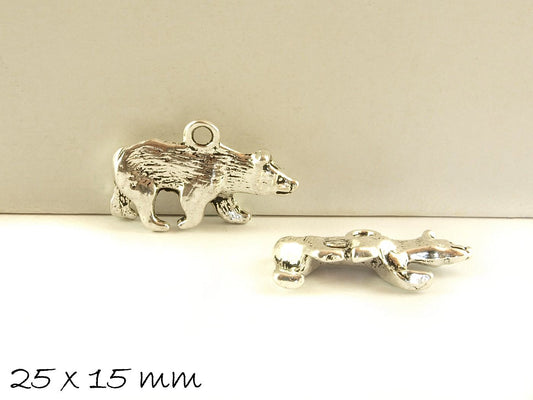 2 Stück Anhänger Bär in altsilber, 25 x 15 mm