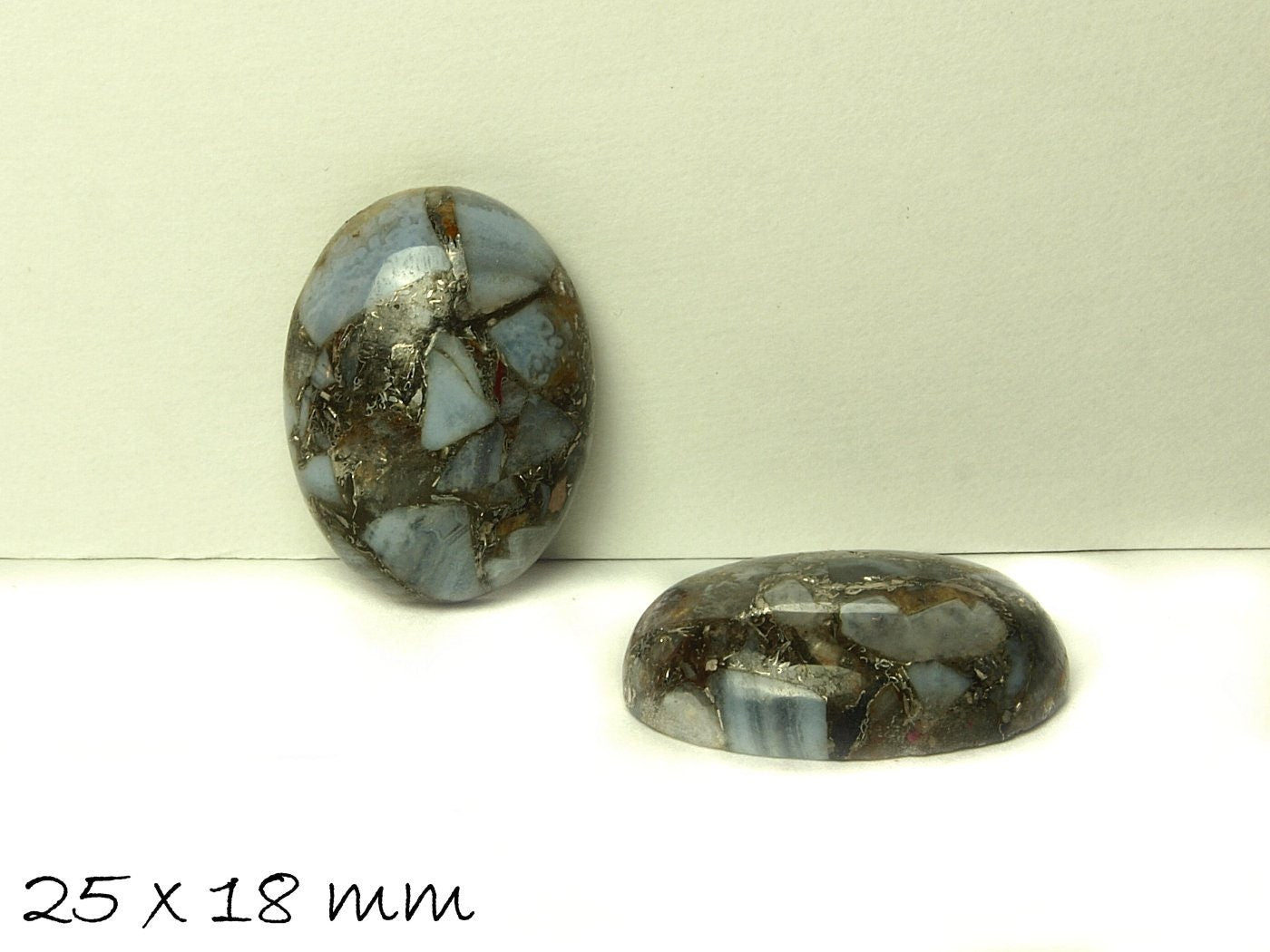 1 Stück ovaler Edelstein-Cabochon, synthetischer Chalcedon Quarz, 25 x 18 mm