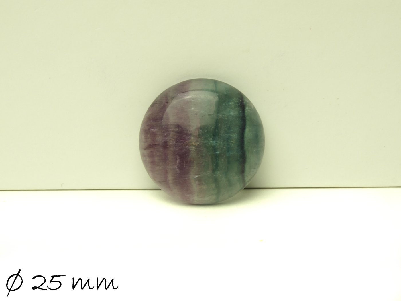 1 Stück Edelstein Cabochon Regenbogen-Fluorit, Ø 25 mm