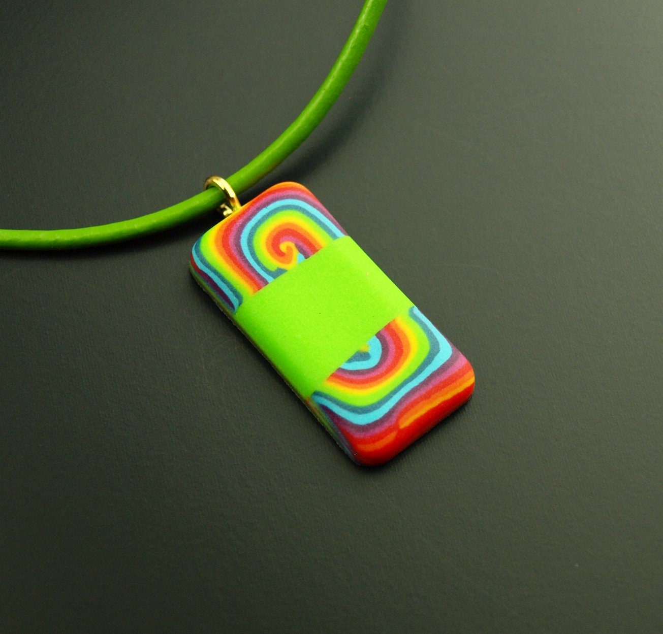 Kette Leder Polymer Clay farbig bunt Regenbogen retro Muster nach Wahl