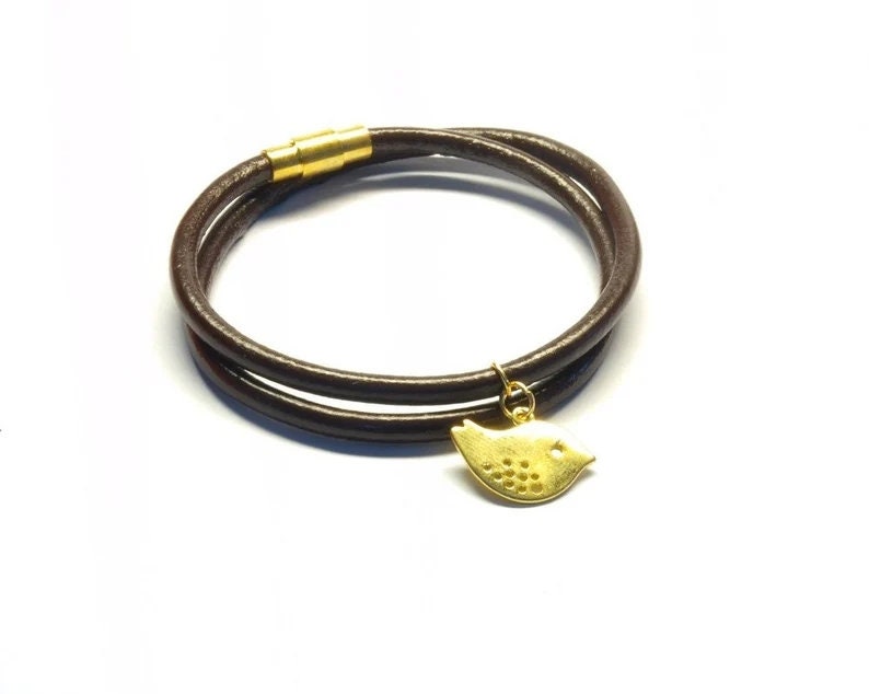 Leder Armband Vogel Schwalbe Spatz Kolibri silbern golden bronze Muster nach Wahl