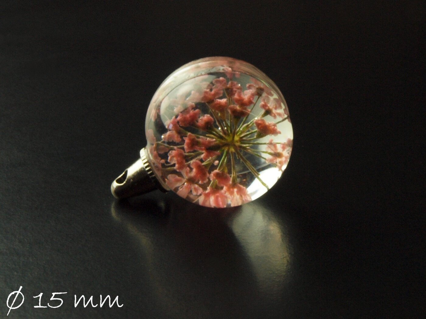 1 Stück Anhänger Glaskugel mit echten Blüten Ø 15 mm, Rosa, silber