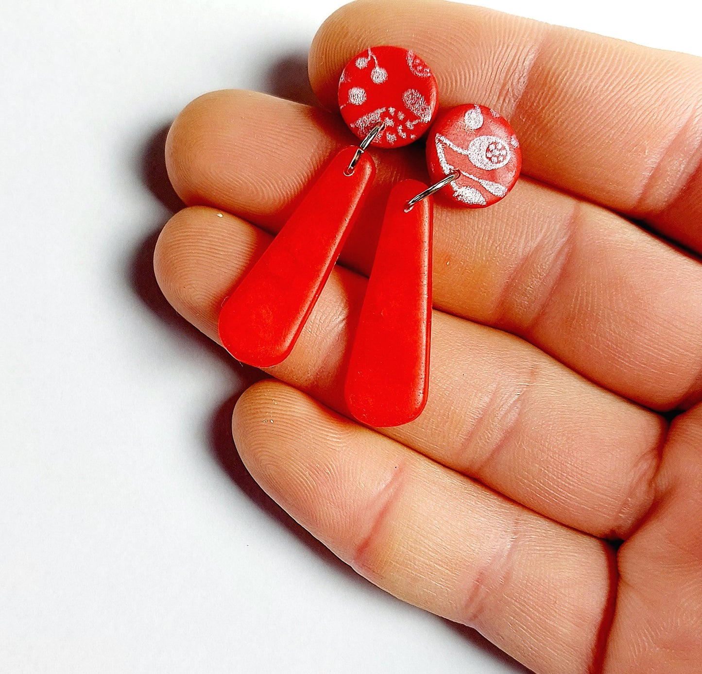 Statement Ohrringe Polymer Clay Blüten Muster rot nach Wahl