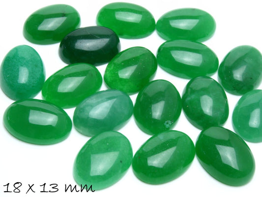 B-Ware - 2 Stück Edelstein Cabochons, grüne Jade, 18 x 13 mm